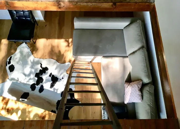 Pensión Kesa Fahaz 3*